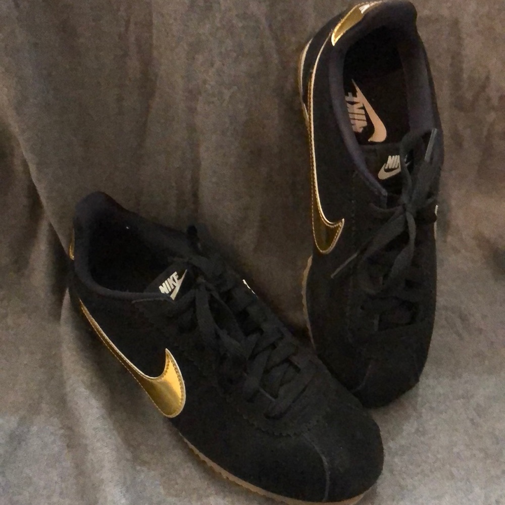 NIKE Cortez shoes